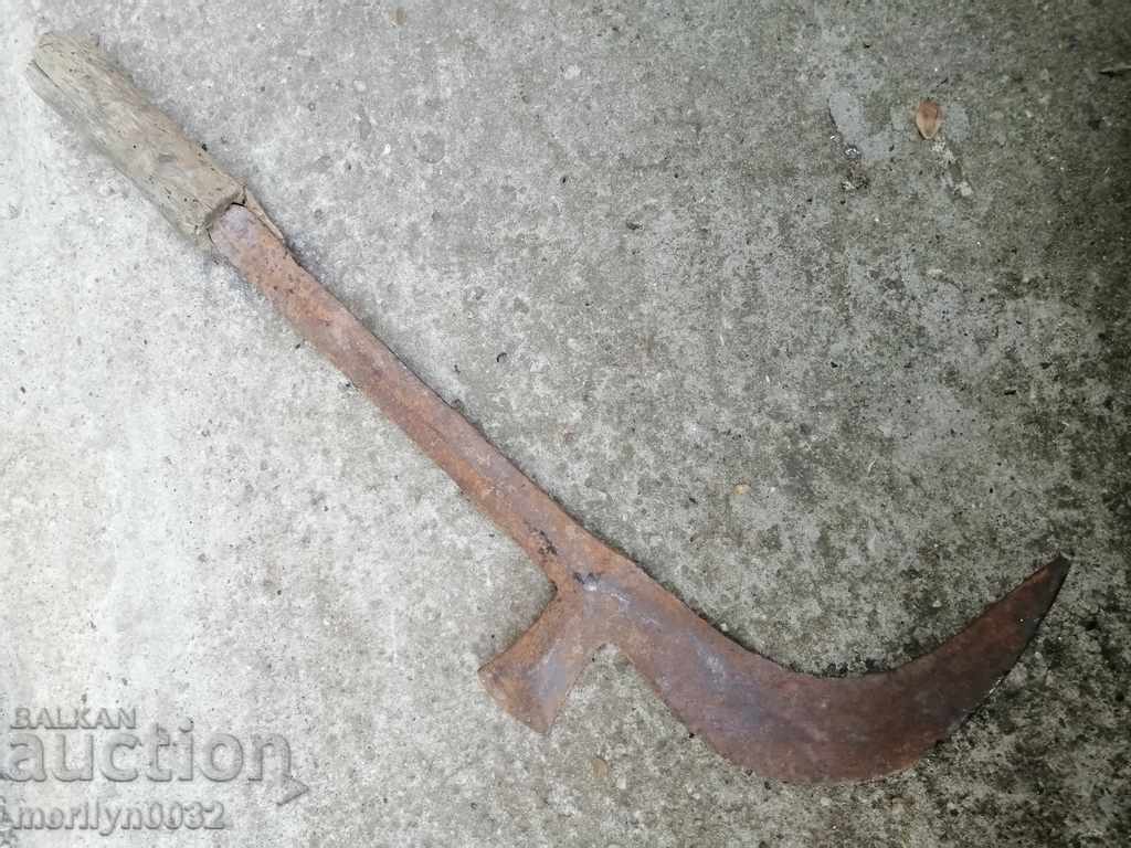 Old hand forged hammer, wrought iron blade - 6 Old hand forged hammer, wrought iron blade - 6
