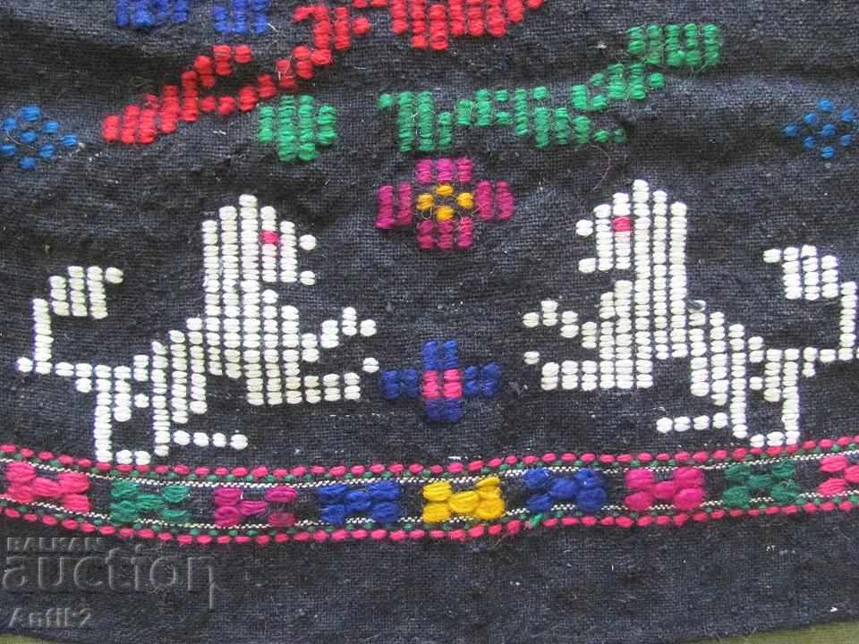 Livrarea Covor brodat și brodat din secolul al XIX-lea, pernă