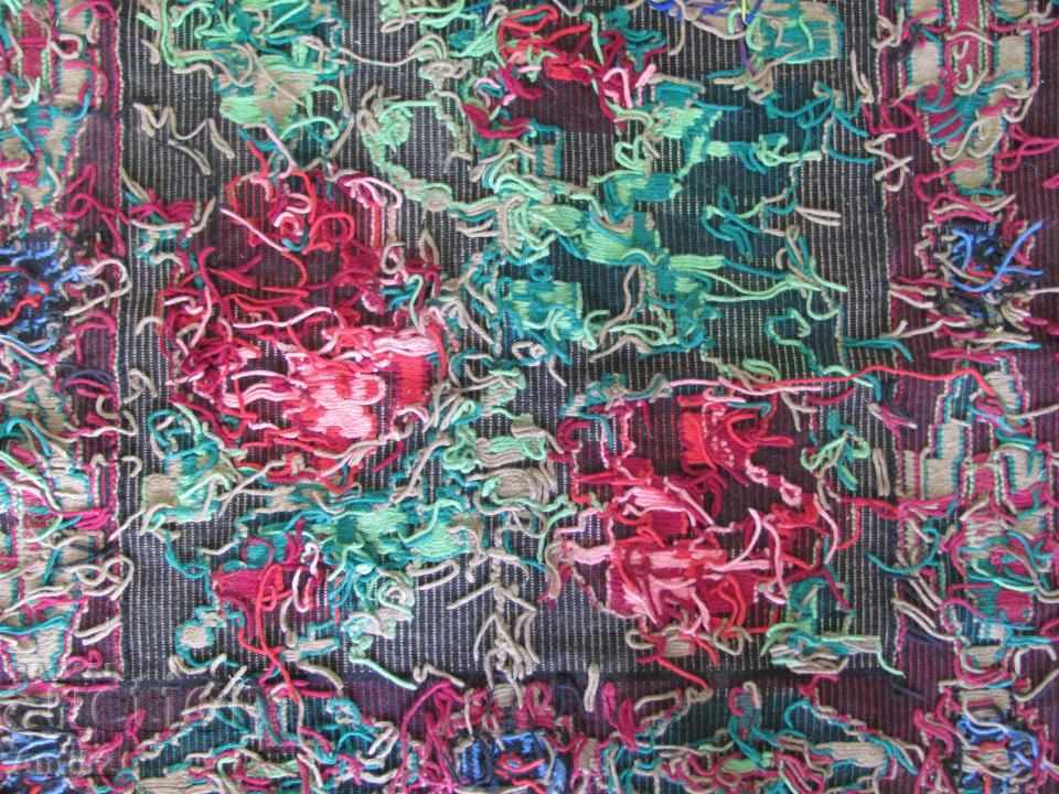 Antique Hand Embroidery Tapestry, Carpet - 7 Antique Hand Embroidery Tapestry, Carpet - 7