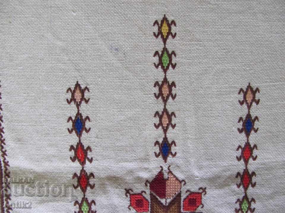 Auction Old Hand Embroidery Box, Tablecloth Auction Old Hand Embroidery Box, Tablecloth