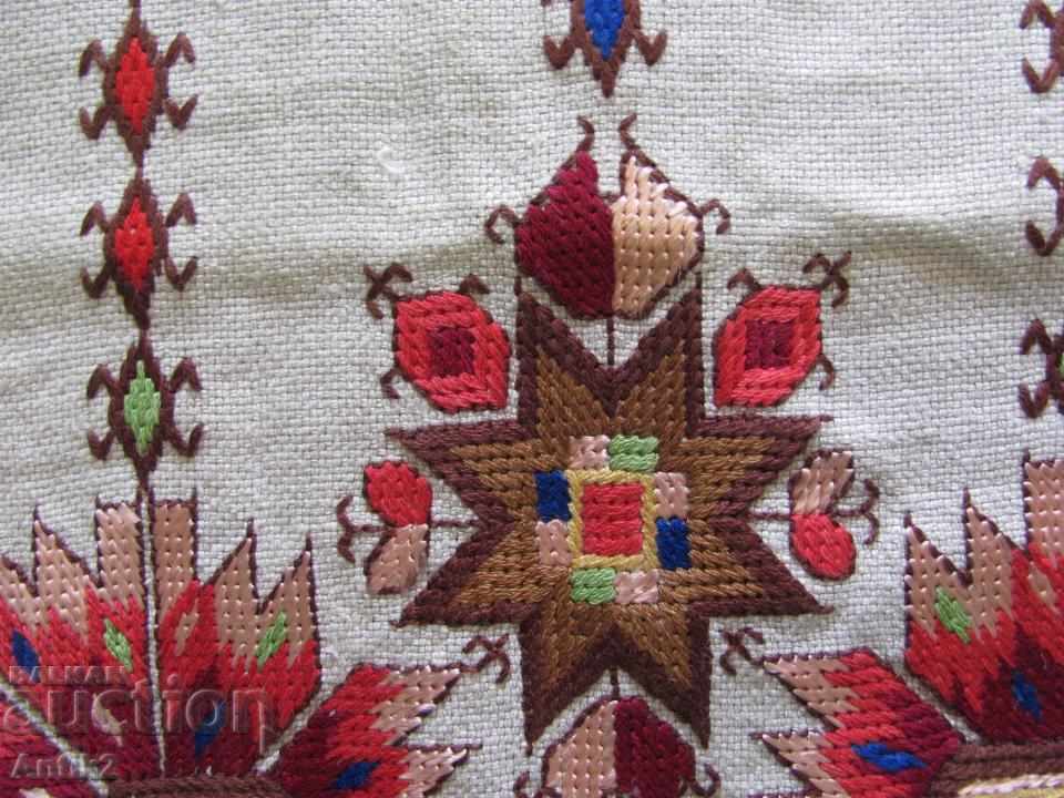 Old Hand Embroidery Box, Tablecloth - 5 Old Hand Embroidery Box, Tablecloth - 5