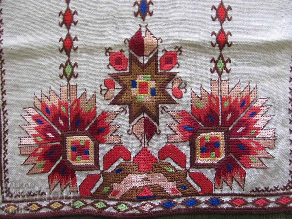 Old Hand Embroidery Box, Tablecloth - 6 Old Hand Embroidery Box, Tablecloth - 6