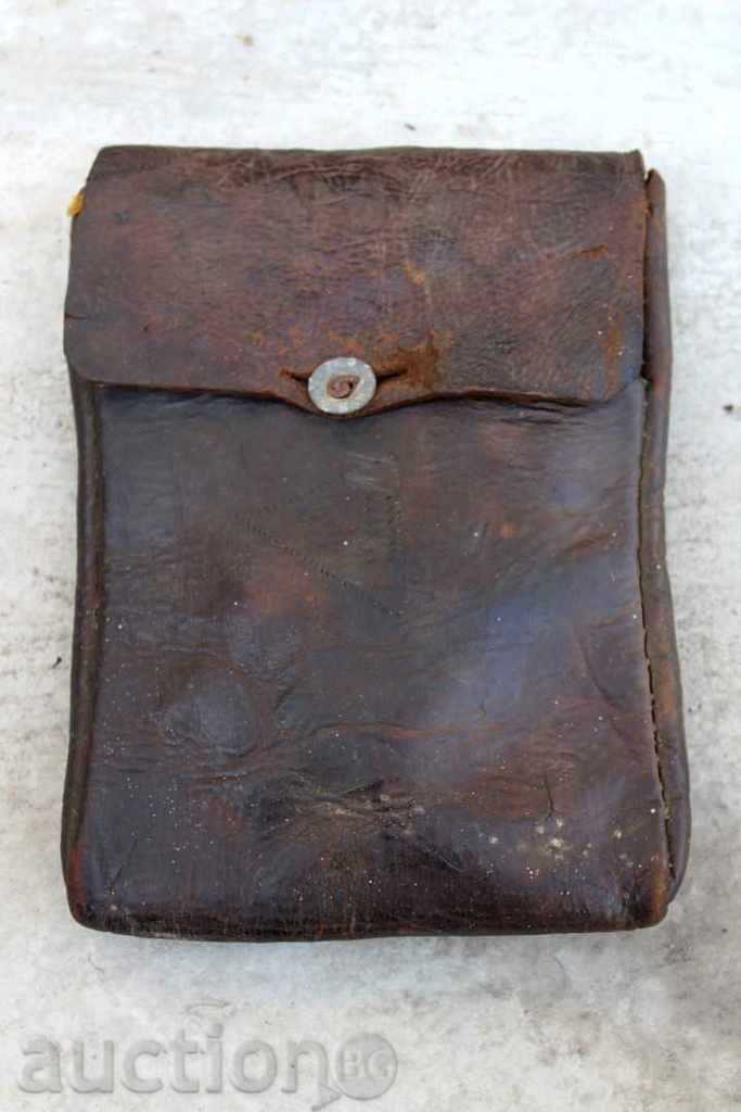 . OLD LEATHER PURPLE BAG LEATHER BAG PUNCHE TABLET