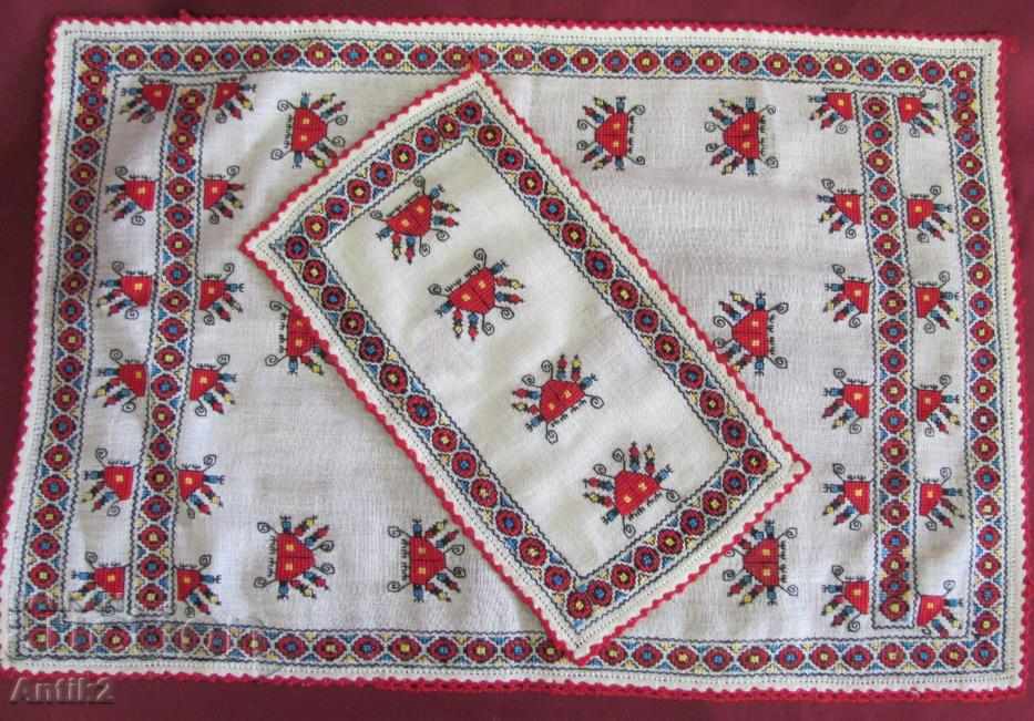 19th Century 2 pieces Hand Embroidery Box, Tablecloth with price 230.00 BGN | € 117.60 19th Century 2 pieces Hand Embroidery Box, Tablecloth with price 230.00 BGN | € 117.60