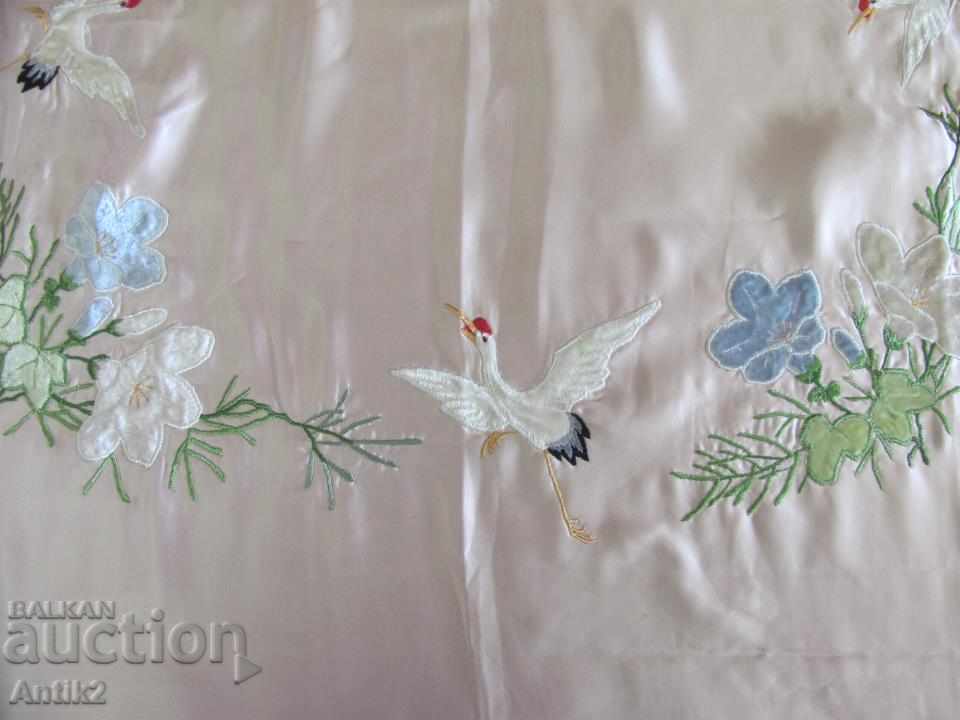 Auction  Old Machine Embroidery Korean Table Cover
