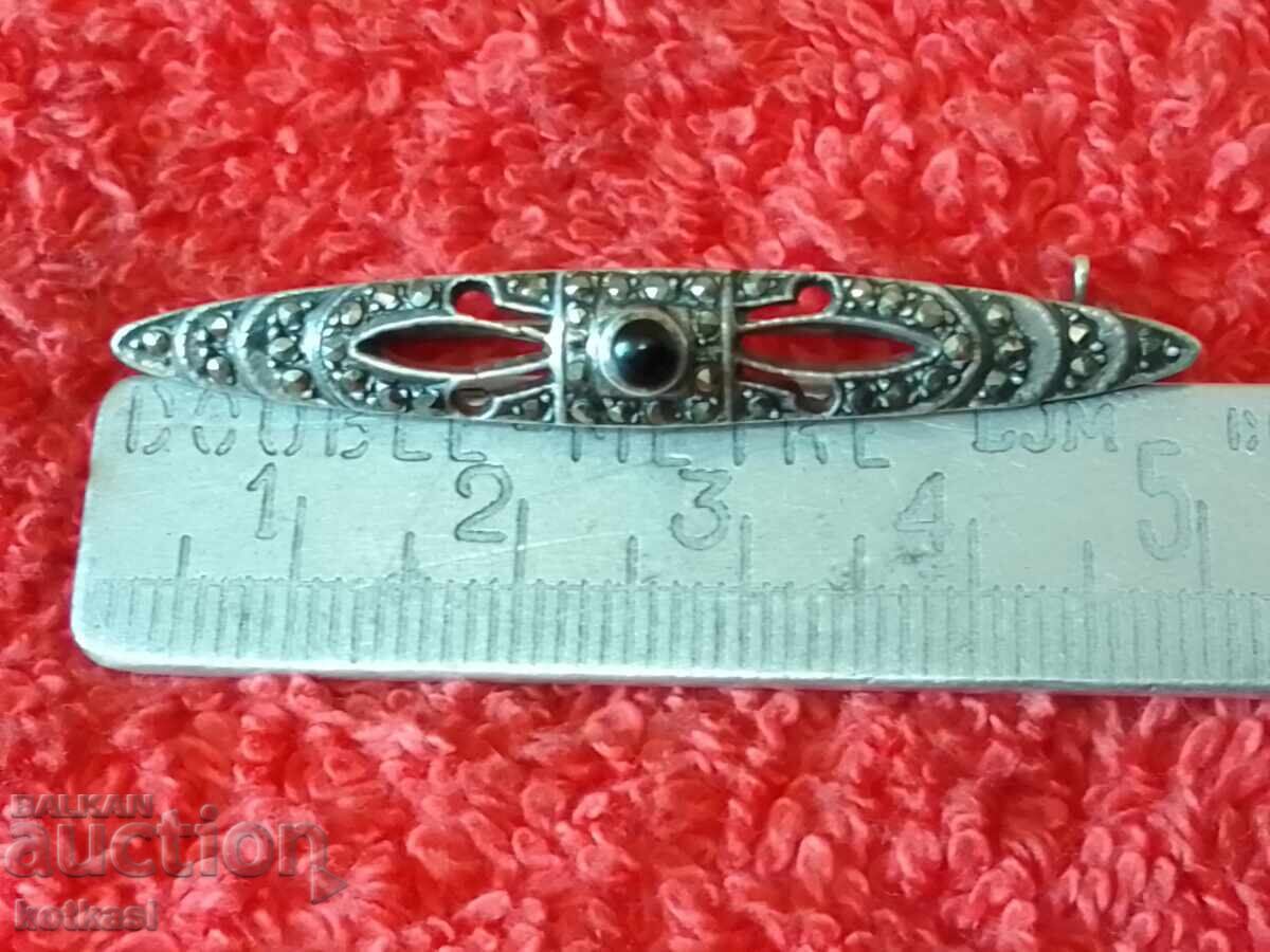 Old silver hallmarked brooch with semi-precious stones