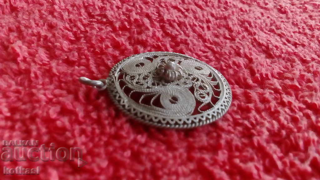 Delivery of Very old silver filigree pendant Delivery of Very old silver filigree pendant
