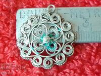 Παλιό μενταγιόν από ασημί φιλιγκράν