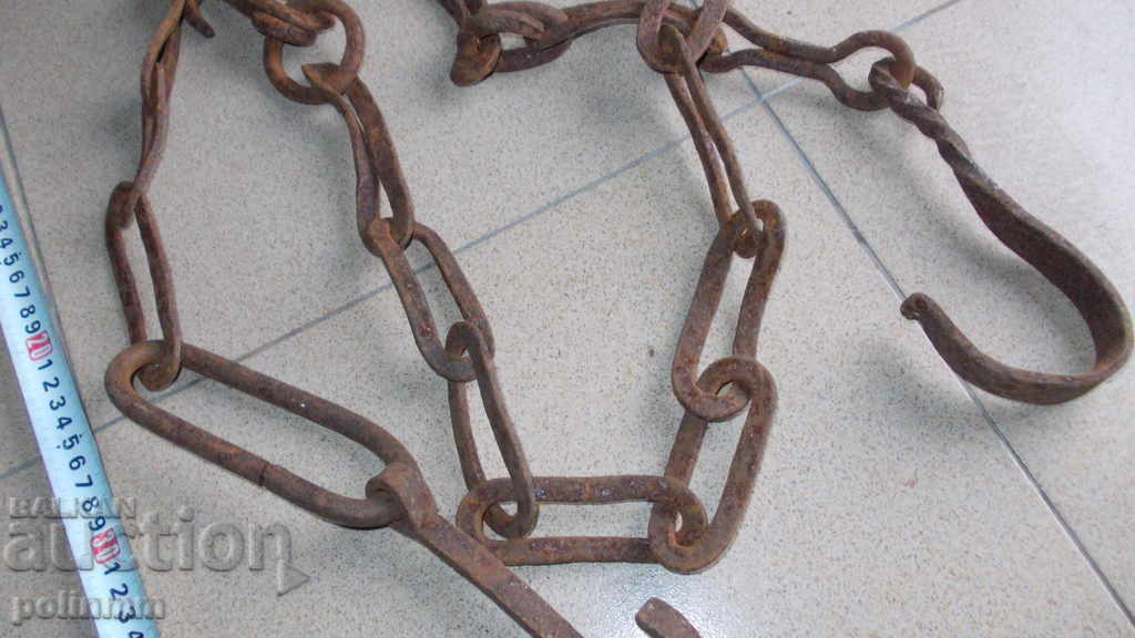 Forged hearth chain - 4 with price 20.00 BGN | € 10.23 Forged hearth chain - 4 with price 20.00 BGN | € 10.23