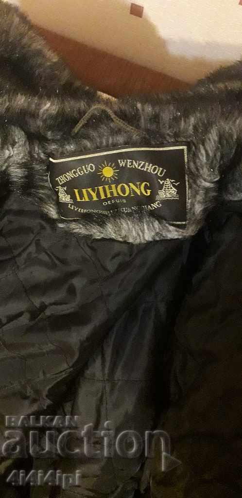 Licitație Palton de blană " Licitație Palton de blană "