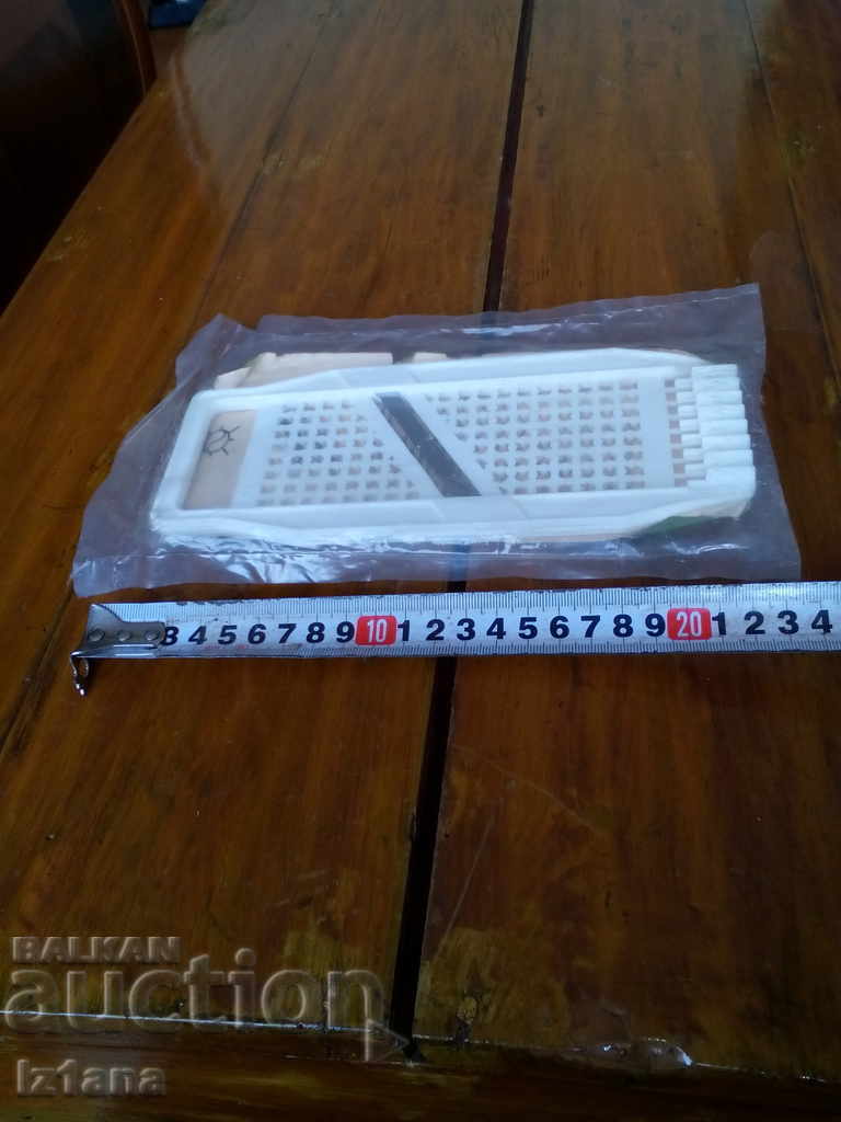 Auction An old kitchen grate Auction An old kitchen grate