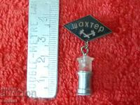 Old Sport Football Badge Sign Bearer Shakhtar