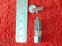 Παλαιό μεταλλικό αθλητικό μεγάλο έμβλημα σήμα πόλης Ντονμπάς