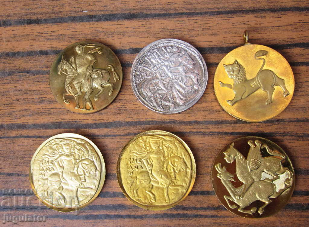 Аукцион лот Български медали плакети с патриотична историческа тема Аукцион лот Български медали плакети с патриотична историческа тема