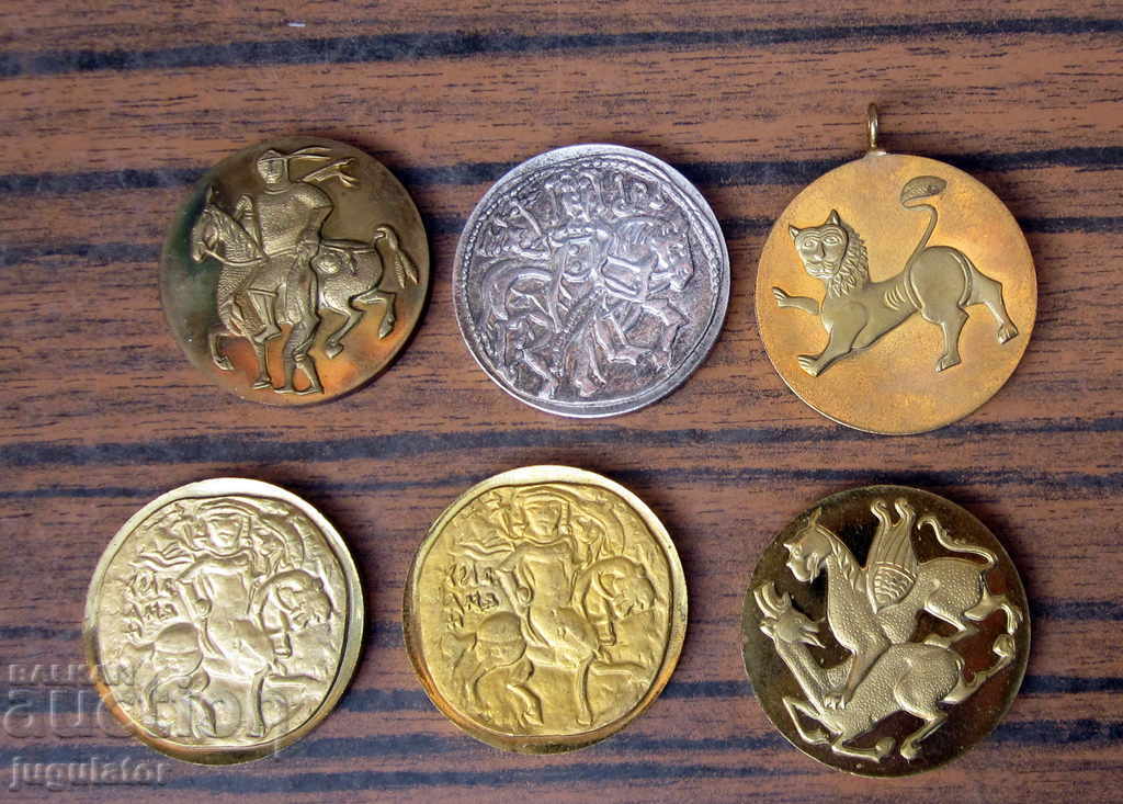 Доставка на лот Български медали плакети с патриотична историческа тема Доставка на лот Български медали плакети с патриотична историческа тема