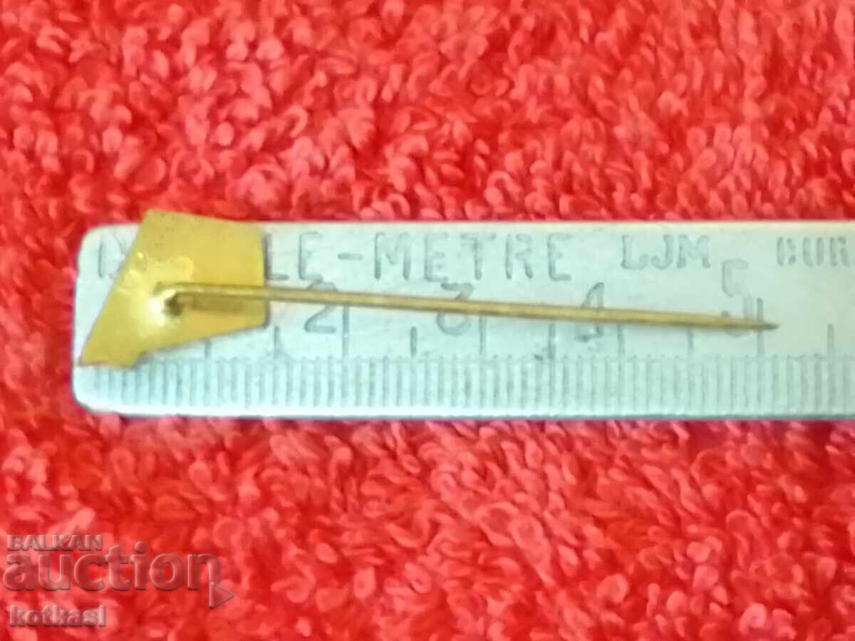 Old solid sports badge bronze pin Volleyball with price 3.50 BGN | € 1.79
