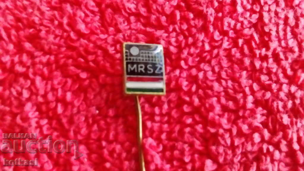 Delivery of Old solid bronze pin badge Volleyball Hungary Delivery of Old solid bronze pin badge Volleyball Hungary