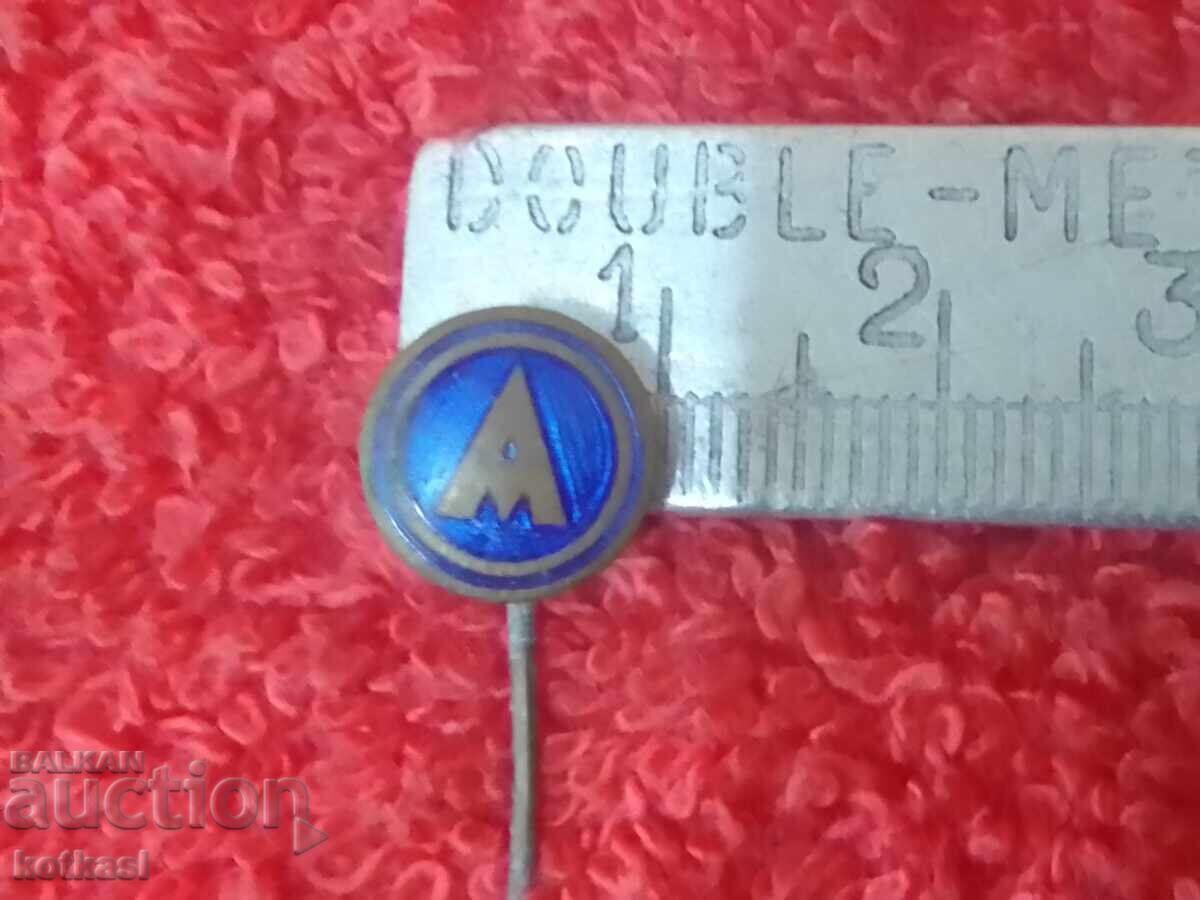 Old badge bronze pin enamel A Old badge bronze pin enamel A