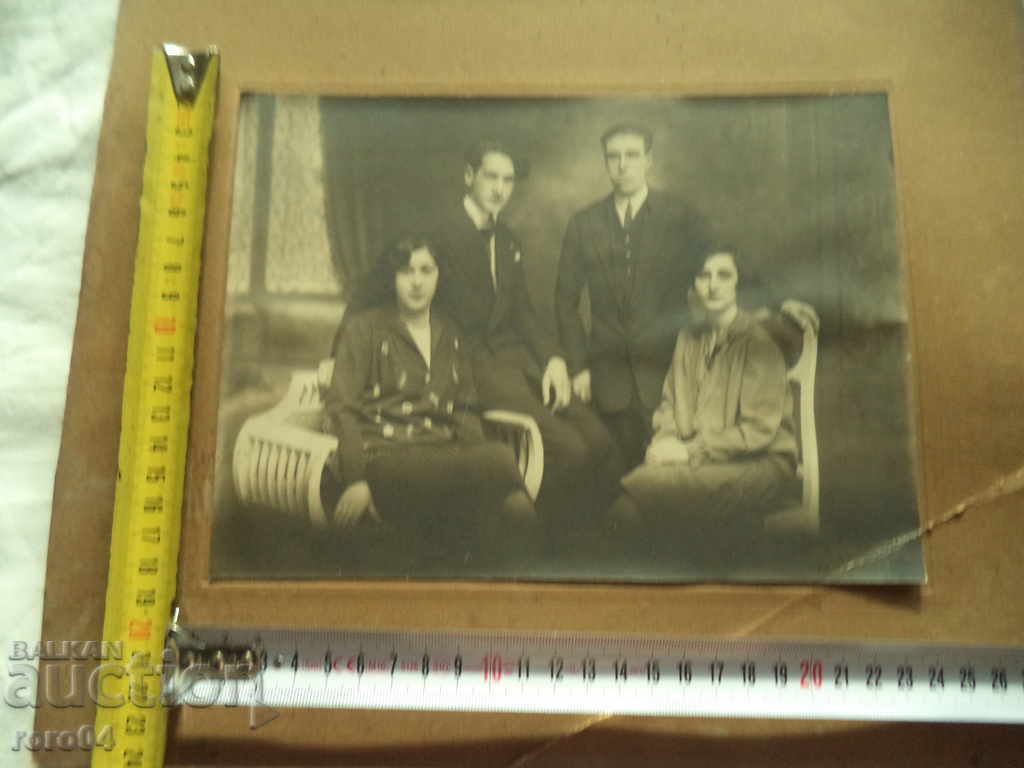 COURT PHOTOGRAPHER M. KURTS - IVAN KARASTOYANOV with price 35.00 BGN | € 17.90 COURT PHOTOGRAPHER M. KURTS - IVAN KARASTOYANOV with price 35.00 BGN | € 17.90