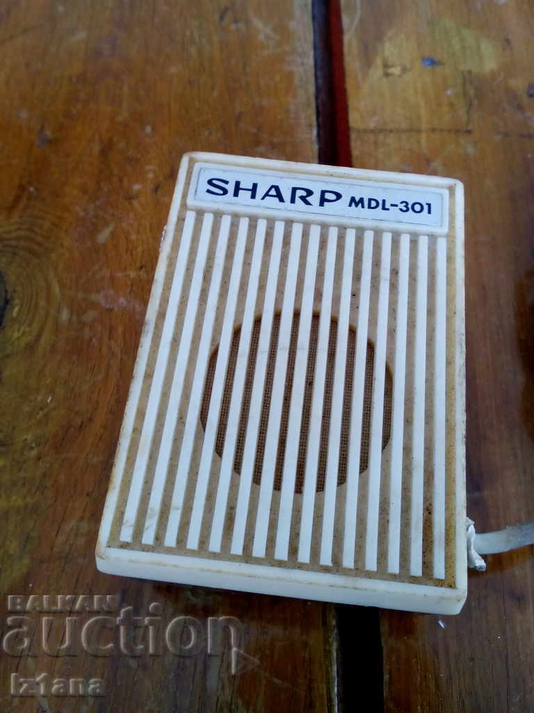 Παλιό μικρόφωνο MDR-301 Sharp με τιμή 30.00 BGN | € 15.34 Παλιό μικρόφωνο MDR-301 Sharp με τιμή 30.00 BGN | € 15.34