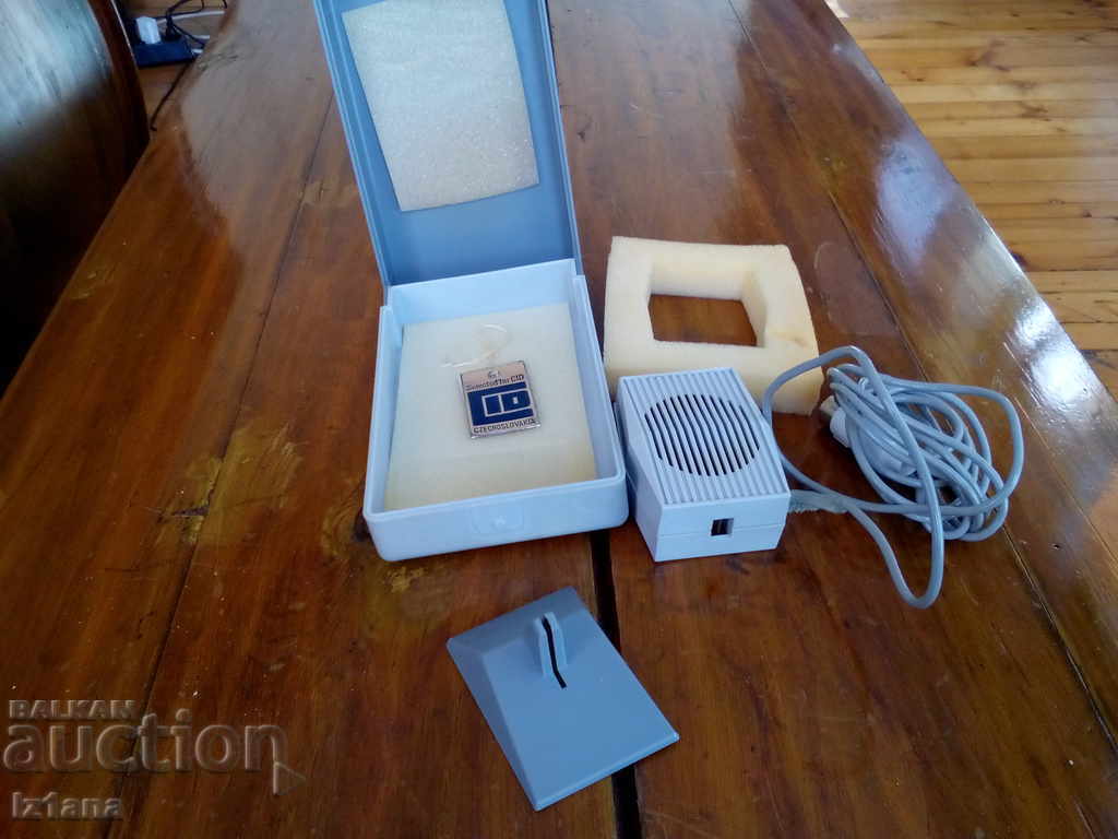 Auction  Tesla AMD 108 old microphone