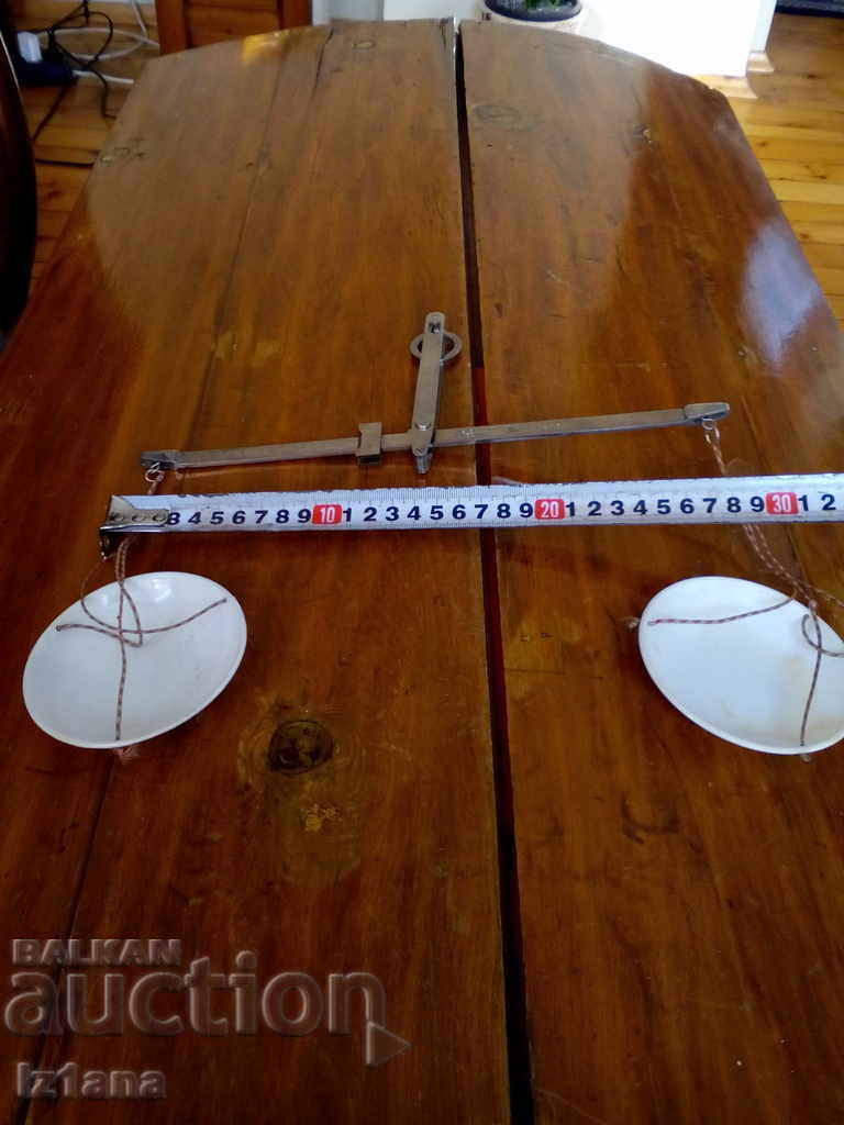 Old weight with price 70.00 BGN | € 35.79