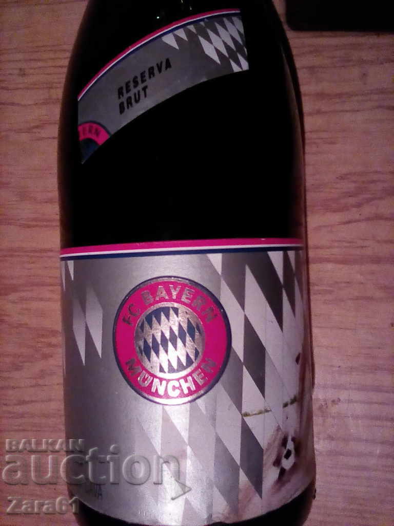 Auction Unique wine, champagne Auction Unique wine, champagne