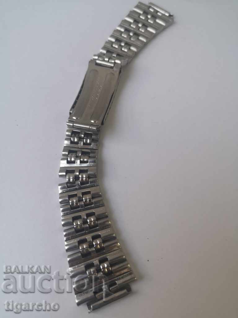 Delivery of Watch chain Delivery of Watch chain