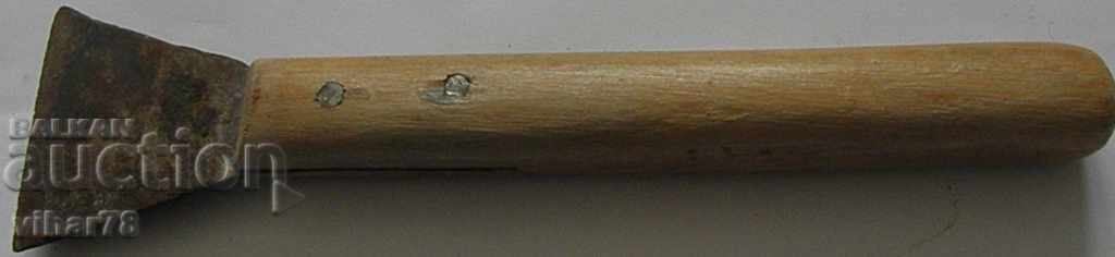 Огрибка с цена € 7.66 | 14.98 лв. Огрибка с цена € 7.66 | 14.98 лв.