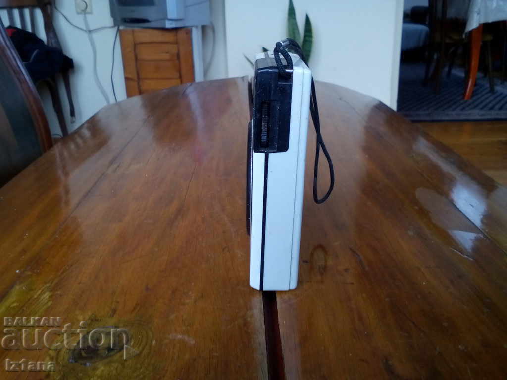 Old radio, Aiwa radio with price 15.00 BGN | € 7.67 Old radio, Aiwa radio with price 15.00 BGN | € 7.67