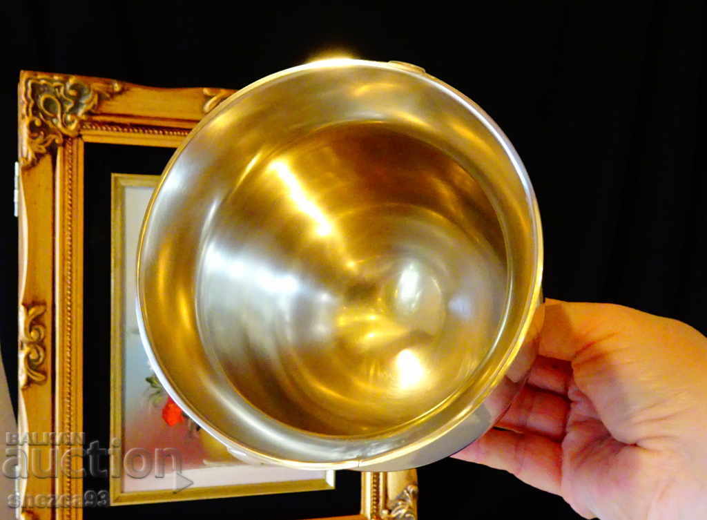 English bronze goblet, tankard 800 ml with price 79.00 BGN | € 40.39