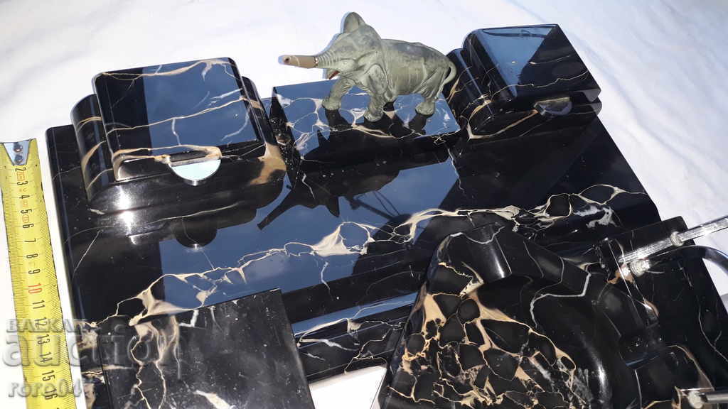 Livrarea SET DE LUX - GRANIT NEGRU