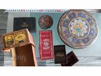 6 pieces old collector's box / box / powder case