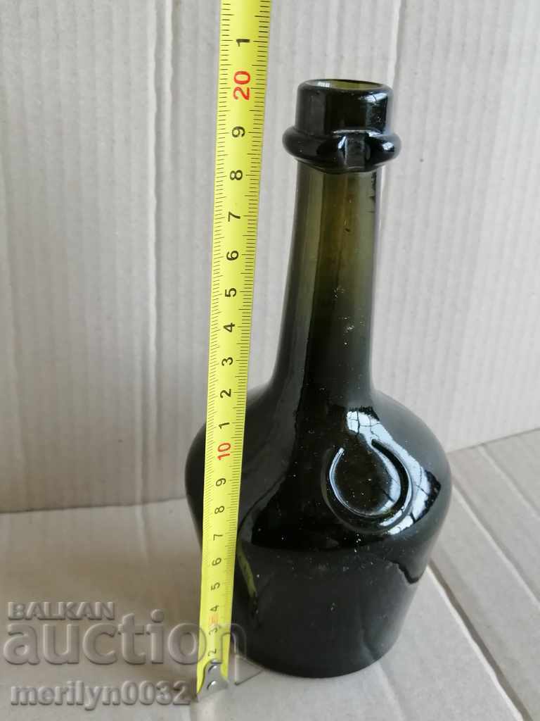 Δημοπρασία Γυάλινα μπουκάλια παλαιού κονιάκ