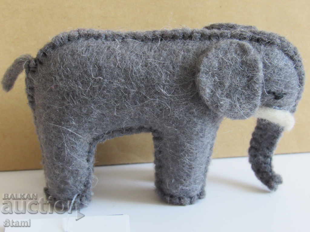 Auction Elephant - environmentally friendly felt felt toy, handmade, n Auction Elephant - environmentally friendly felt felt toy, handmade, n
