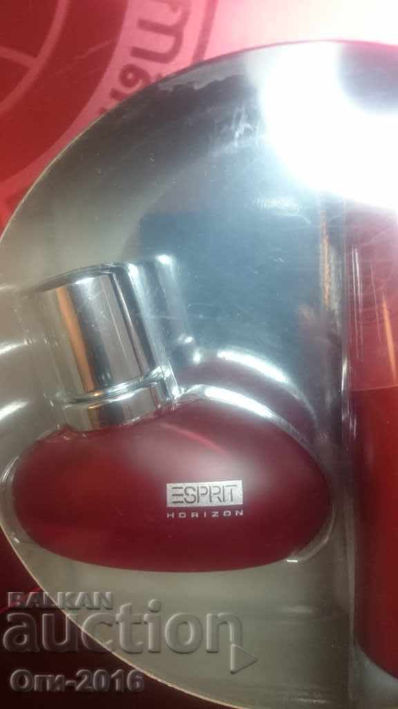 ESPRIT ορίζοντα γυναίκα τουαλέτα με τιμή 20.00 BGN | € 10.23