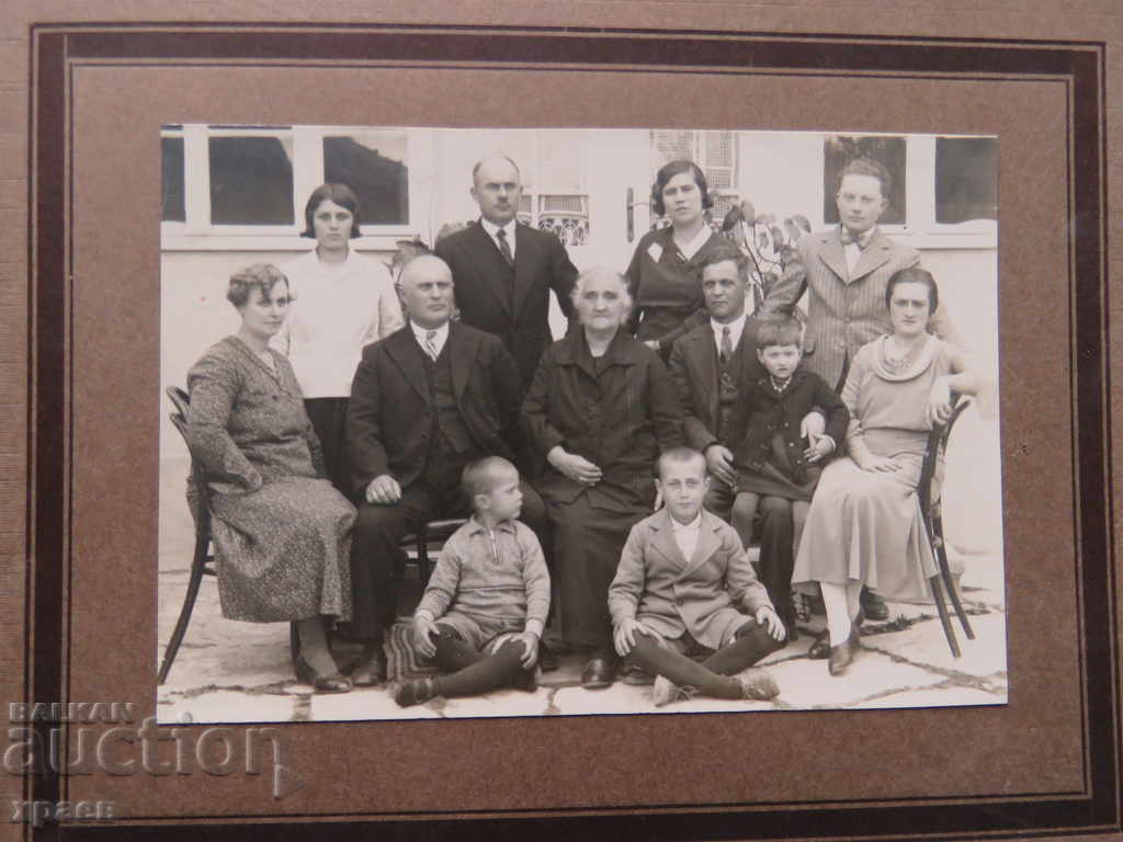 OLD PHOTO - CARDBOARD - 0311