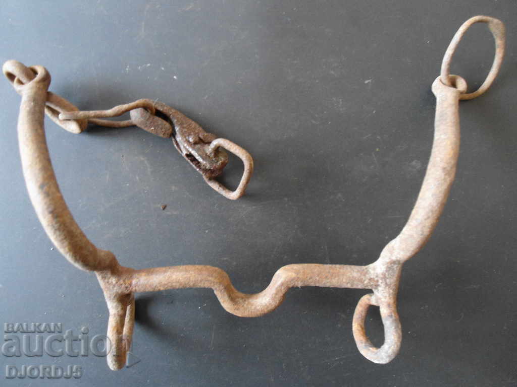 Delivery of Old bridle Delivery of Old bridle