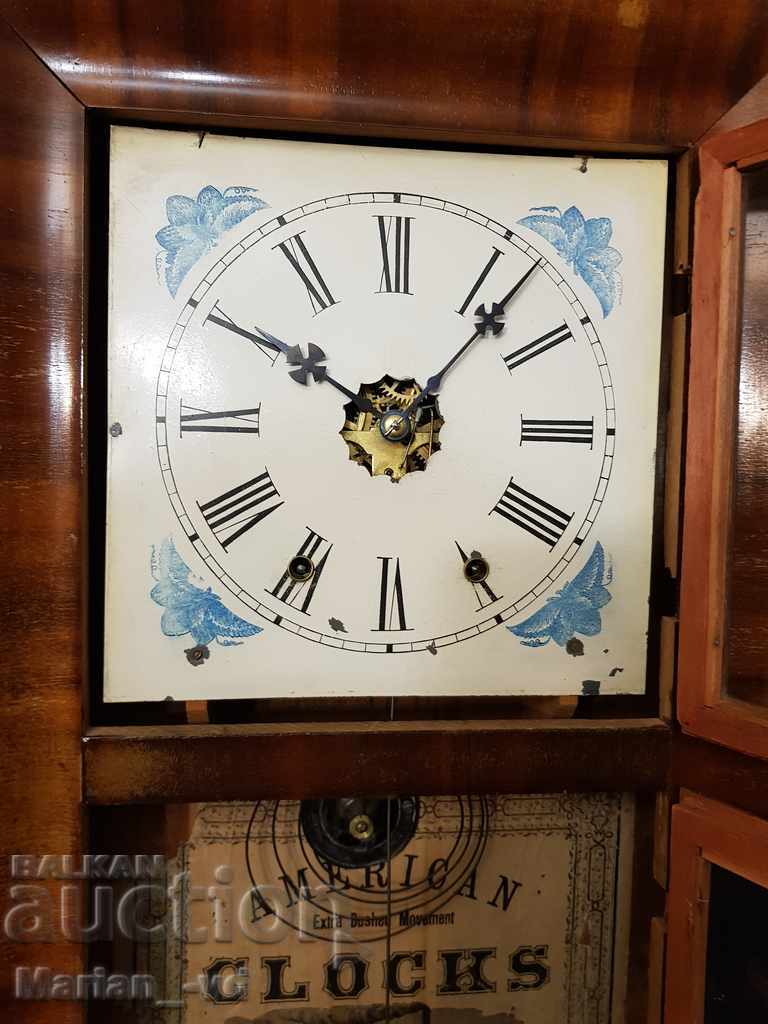 Old American wall clock with price 550.00 BGN | € 281.21 Old American wall clock with price 550.00 BGN | € 281.21