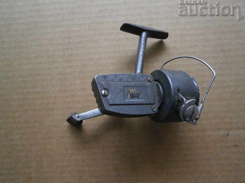 Auction Retro Fishing Reel Auction Retro Fishing Reel