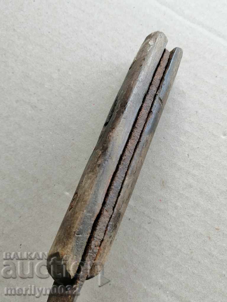 Auction Old hand-forged shepherd's or butcher's knife primitive rioter Auction Old hand-forged shepherd's or butcher's knife primitive rioter