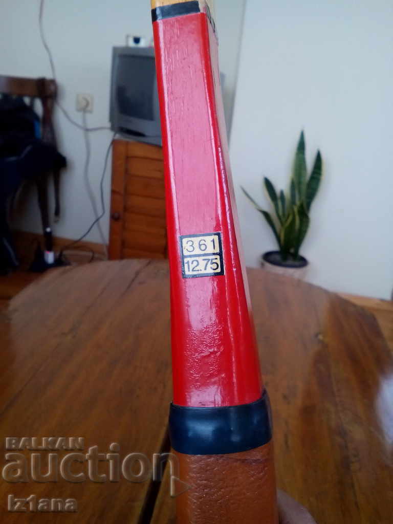 Παράδοση Ένας παλιός πυραύλος, ένας νεανικός αγωνιστικός δρόμος