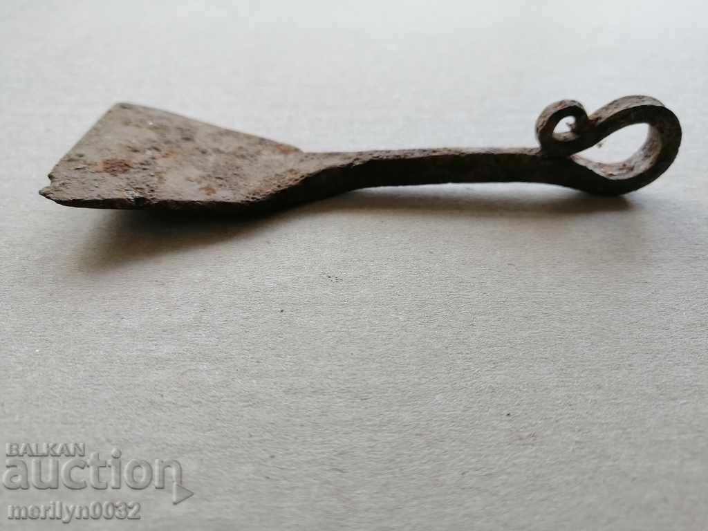 Δημοπρασία Skims, ugribki, σπάτουλες, ugribka, σφυρήλατο σίδερο Δημοπρασία Skims, ugribki, σπάτουλες, ugribka, σφυρήλατο σίδερο