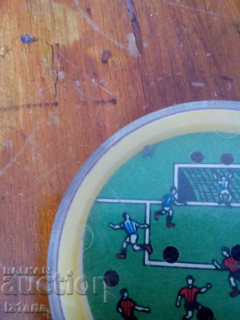 Old Kids Playing Football with price 20.00 BGN | € 10.23 Old Kids Playing Football with price 20.00 BGN | € 10.23