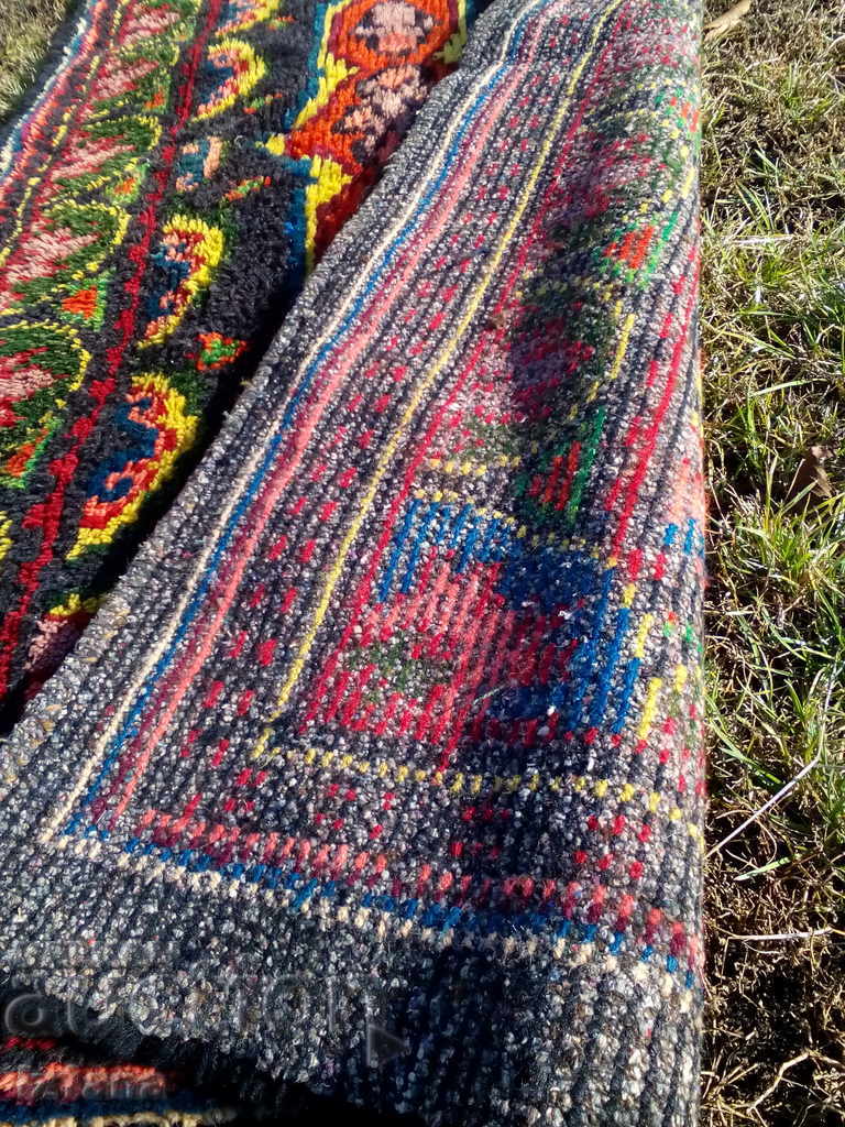 Delivery of Old kiten, carpet Delivery of Old kiten, carpet