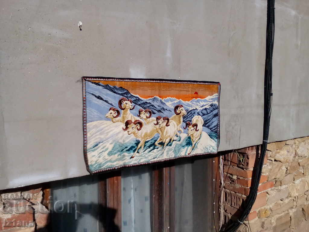 An old hacker, wall cover with price 50.00 BGN | € 25.56 An old hacker, wall cover with price 50.00 BGN | € 25.56