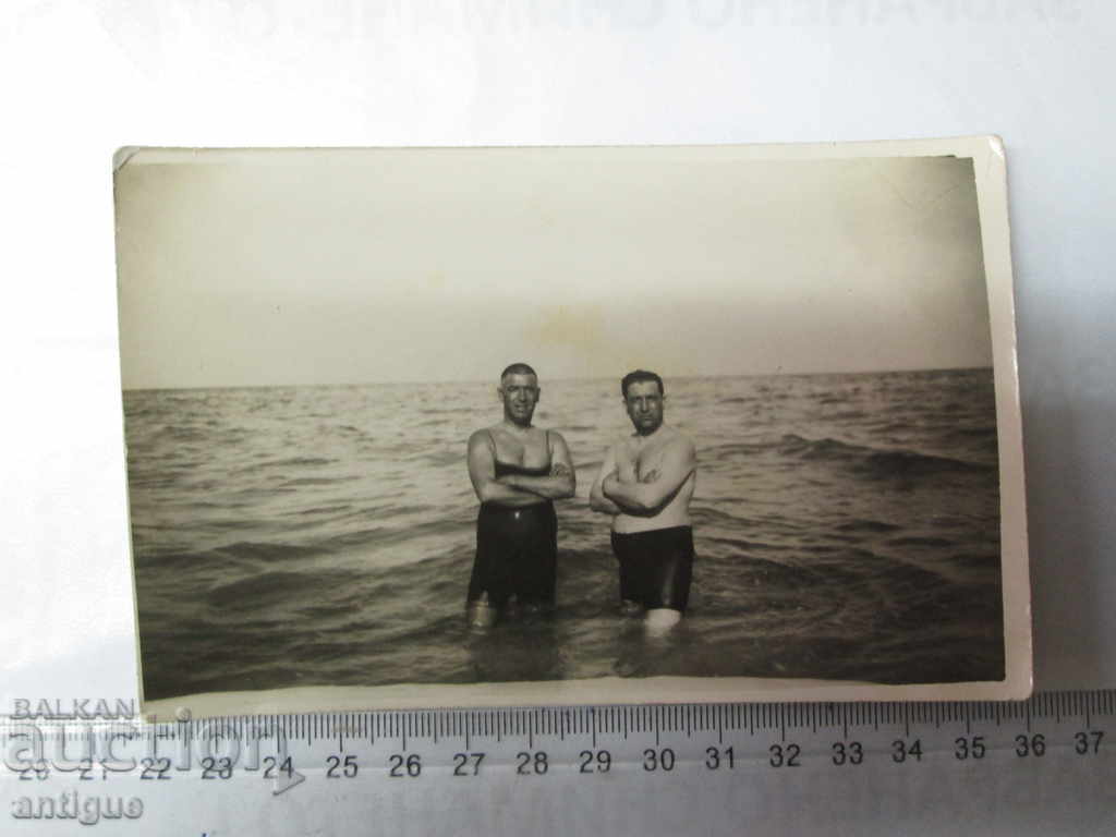 OLD PHOTO SEA MAN'S BEACH