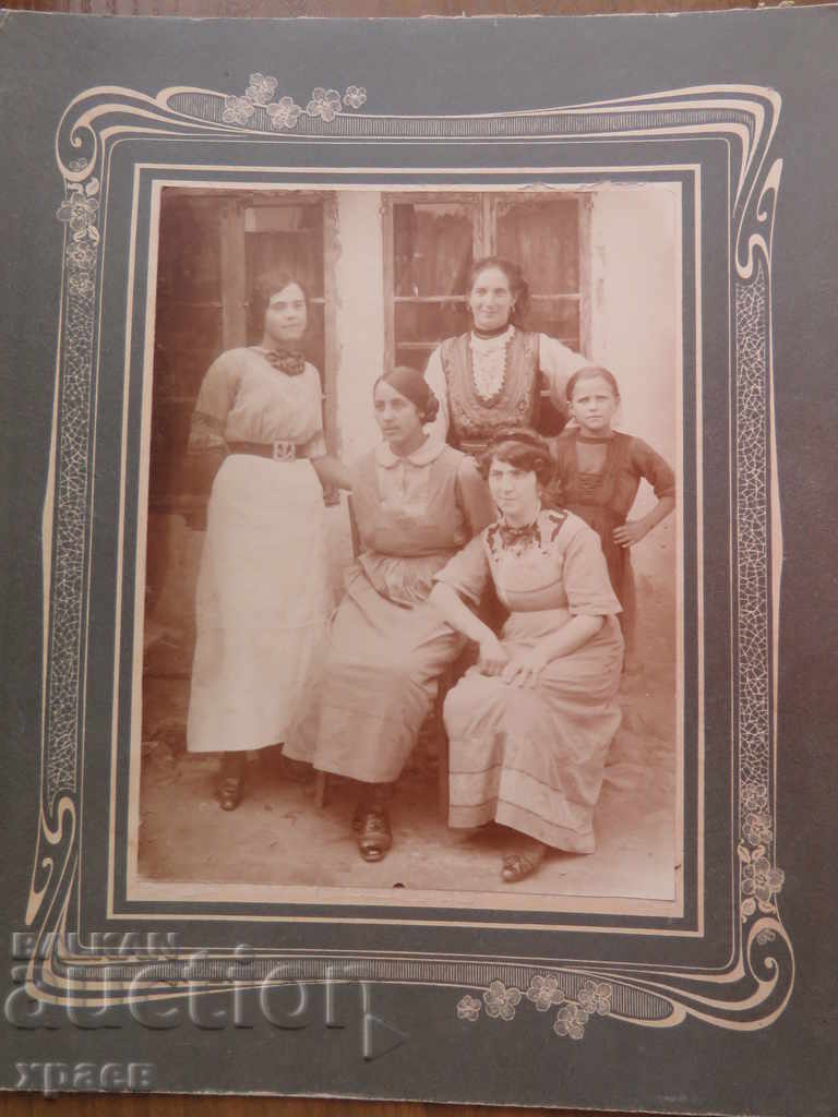 OLD PHOTO - CARDBOARD - LARGE - 0367 with price 29.99 BGN | € 15.33 OLD PHOTO - CARDBOARD - LARGE - 0367 with price 29.99 BGN | € 15.33