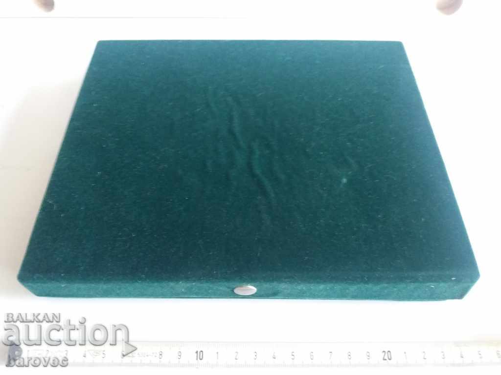 Auction Slavia Football Cup Auction Slavia Football Cup