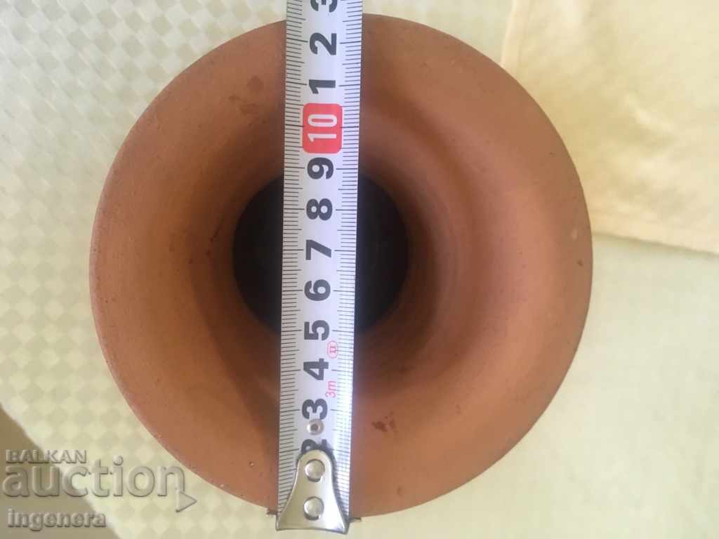 Delivery of VASE CERAMICS SEE